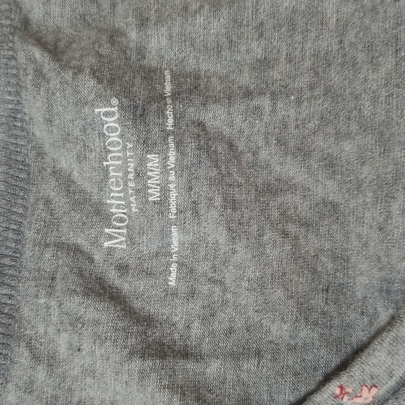 MOTHERHOOD MATERNITY Gray Floral Ruched Side Short-Sleeve Tee Shirt - Picture 2 of 10